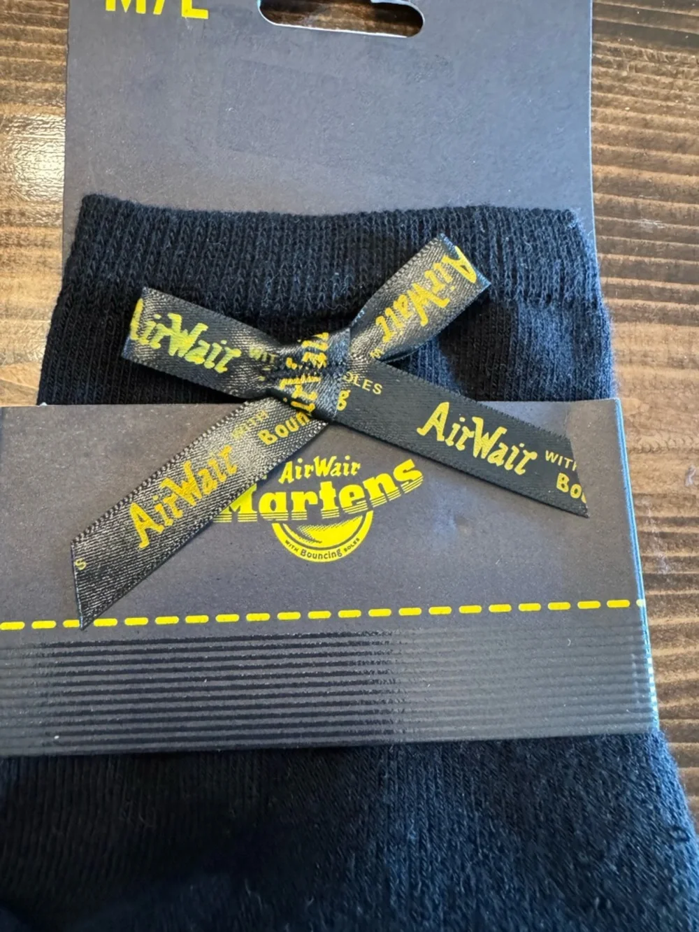 Dr. Martens Women’s Organic Black‎ Bow Socks Size M/L